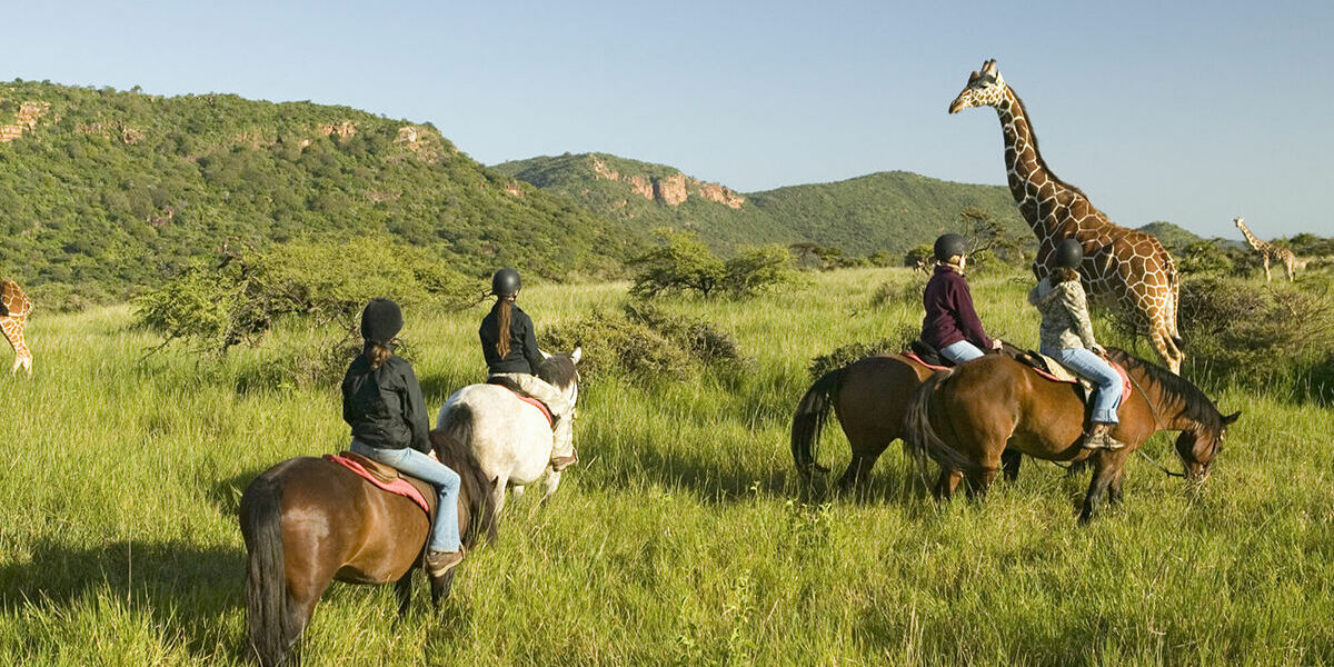 post-featured-image-horseback-safari